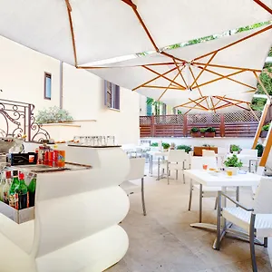 **** Hotell Hotel Best Roma Italien