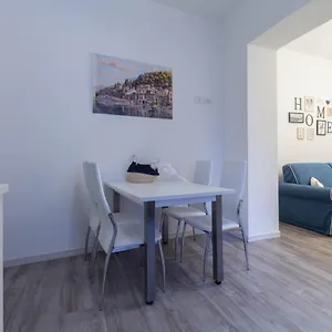 https://le-casette-di-osvaldo.it-lombardy.com