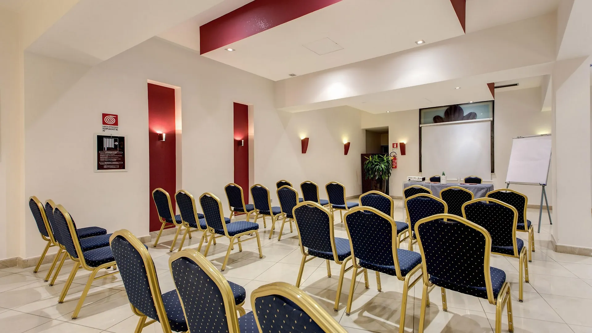 Plaza Hotel קטאניה